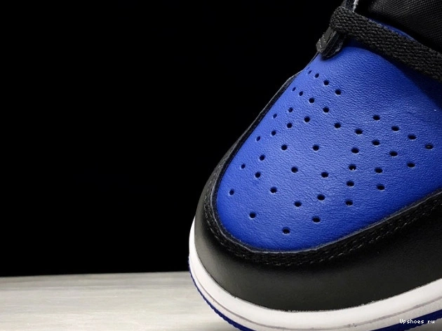 555088-026 Three 1 Jordan Air Top 0314